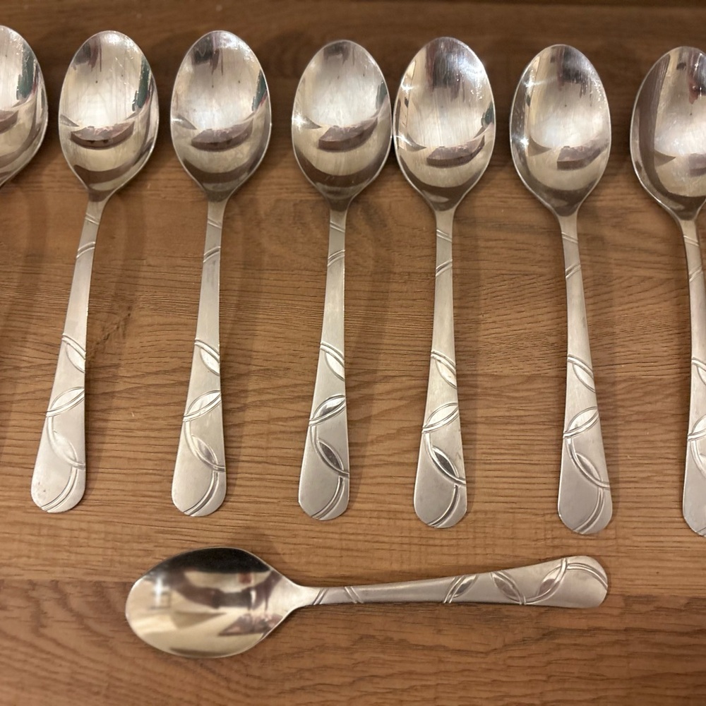 Cambridge FELICITY Frosted & Glossy (7) Soup Tablespoons And (1) Teaspoon - Picture 2 of 8